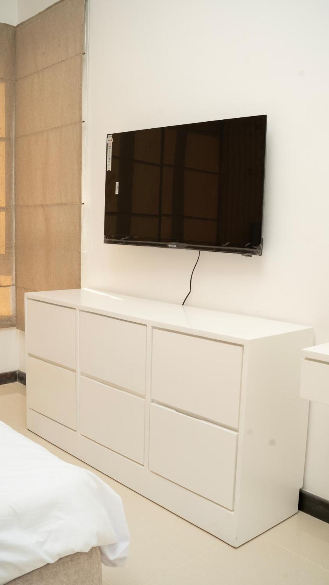 Apartment 41st Floor Trizen Smart Luxury With Sea View And Portcity View Colombo