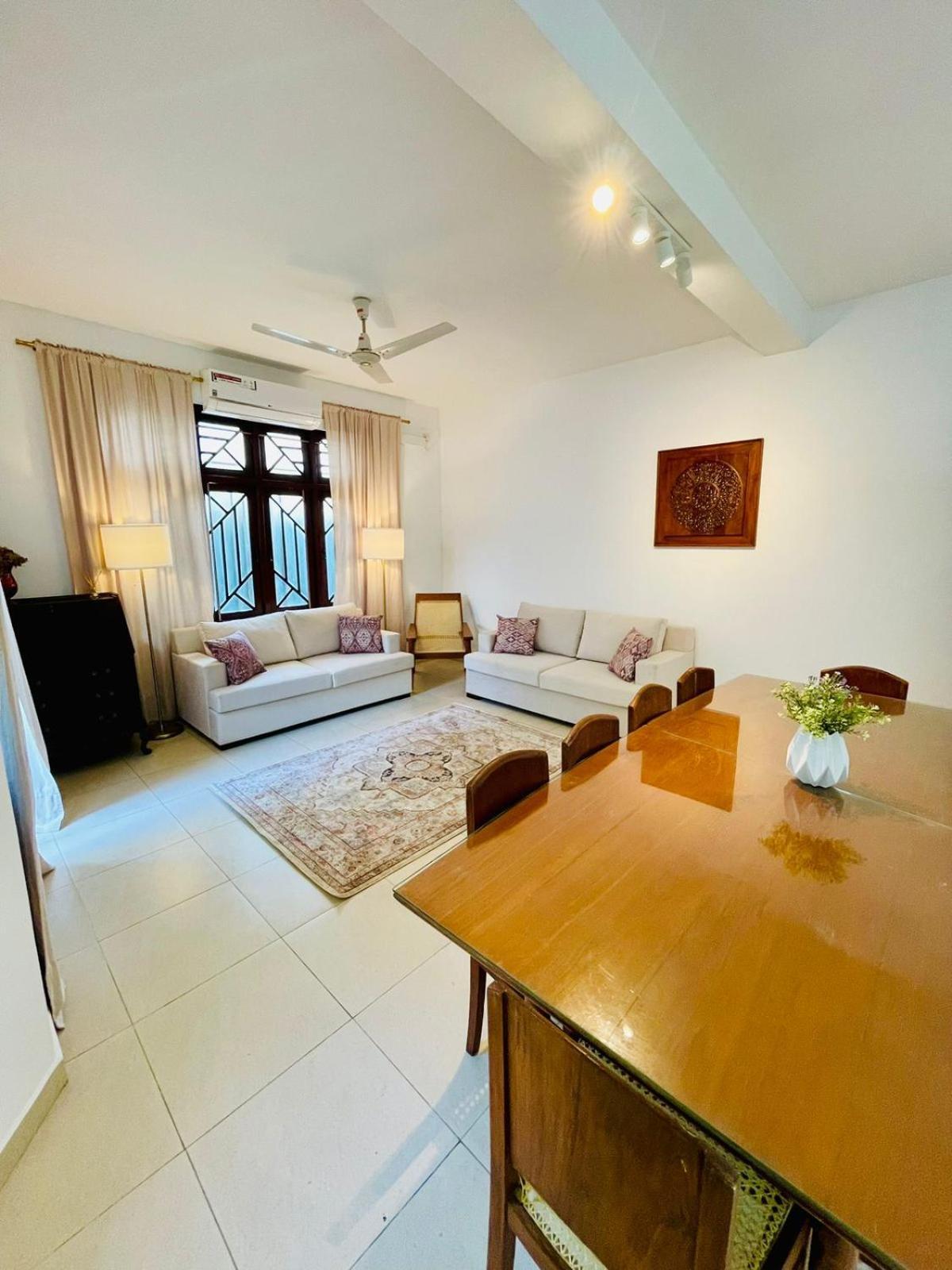 The Regenta, Skelton Road, Cmb05 Holiday home