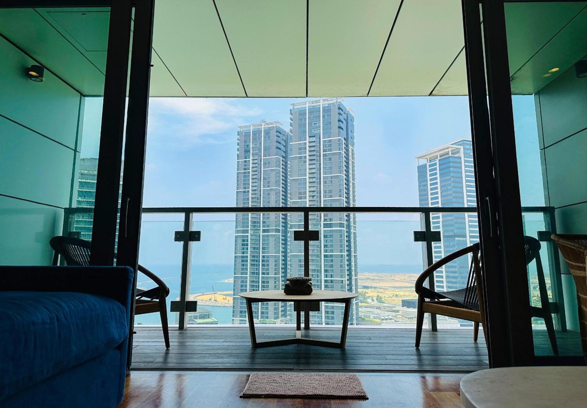 Azure Casa By Tequila Holidays * Colombo