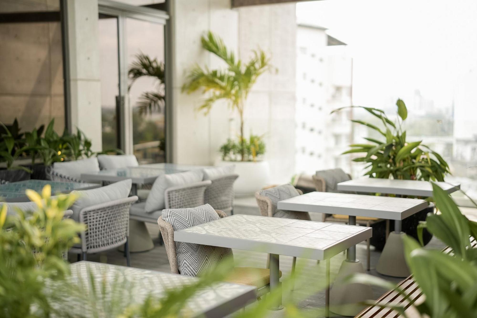 Hotel Sesaya Poshtel & Bistro 4*