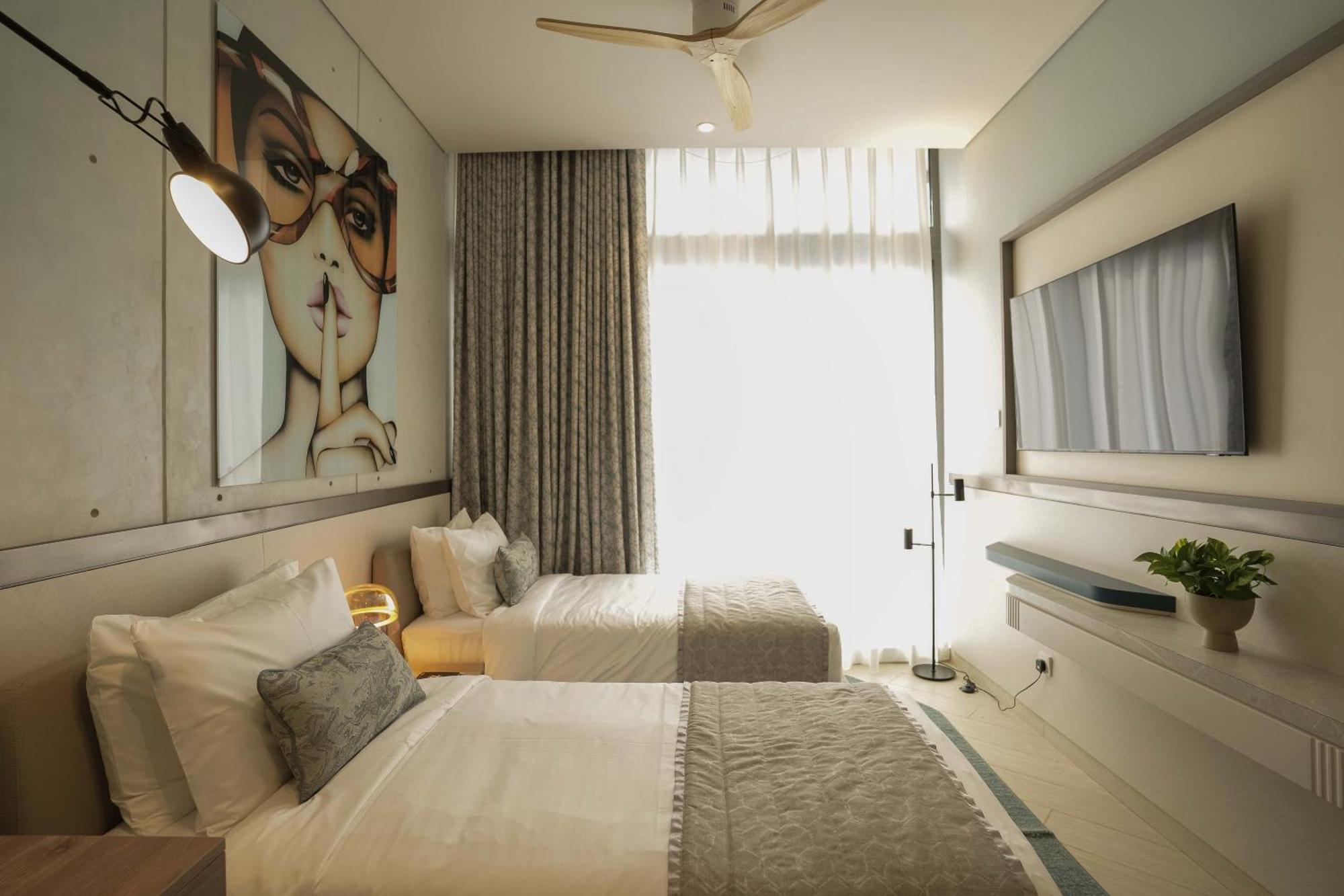 Sesaya Poshtel & Bistro Hotel 4*