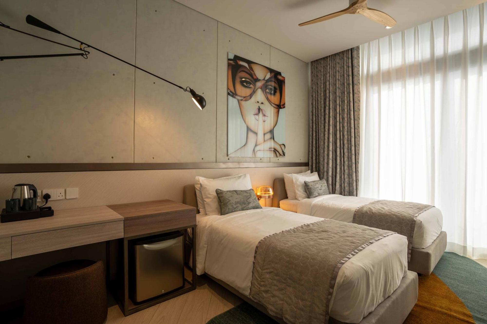 Hotel Sesaya Poshtel & Bistro Colombo