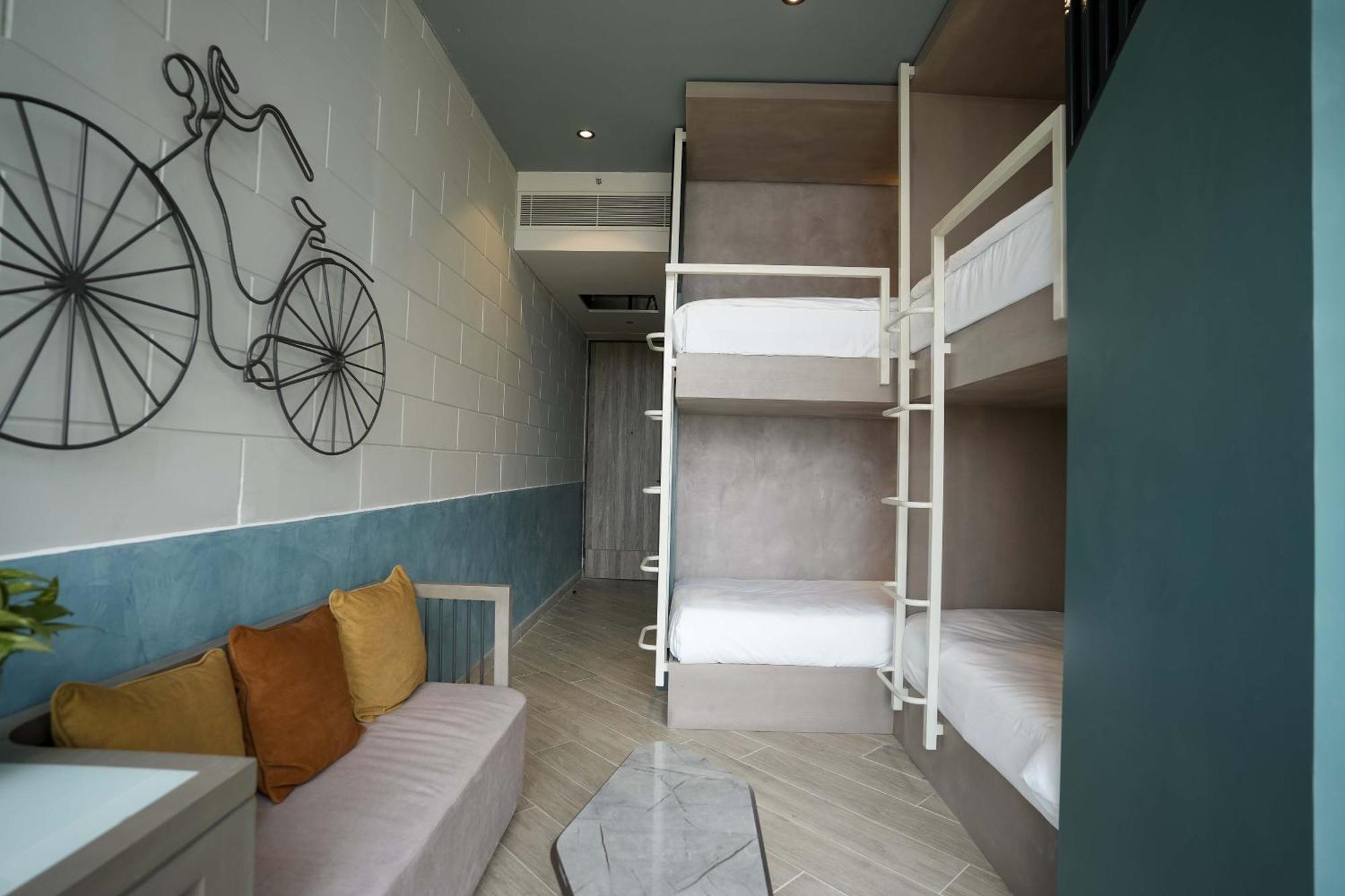 Sesaya Poshtel & Bistro 4*