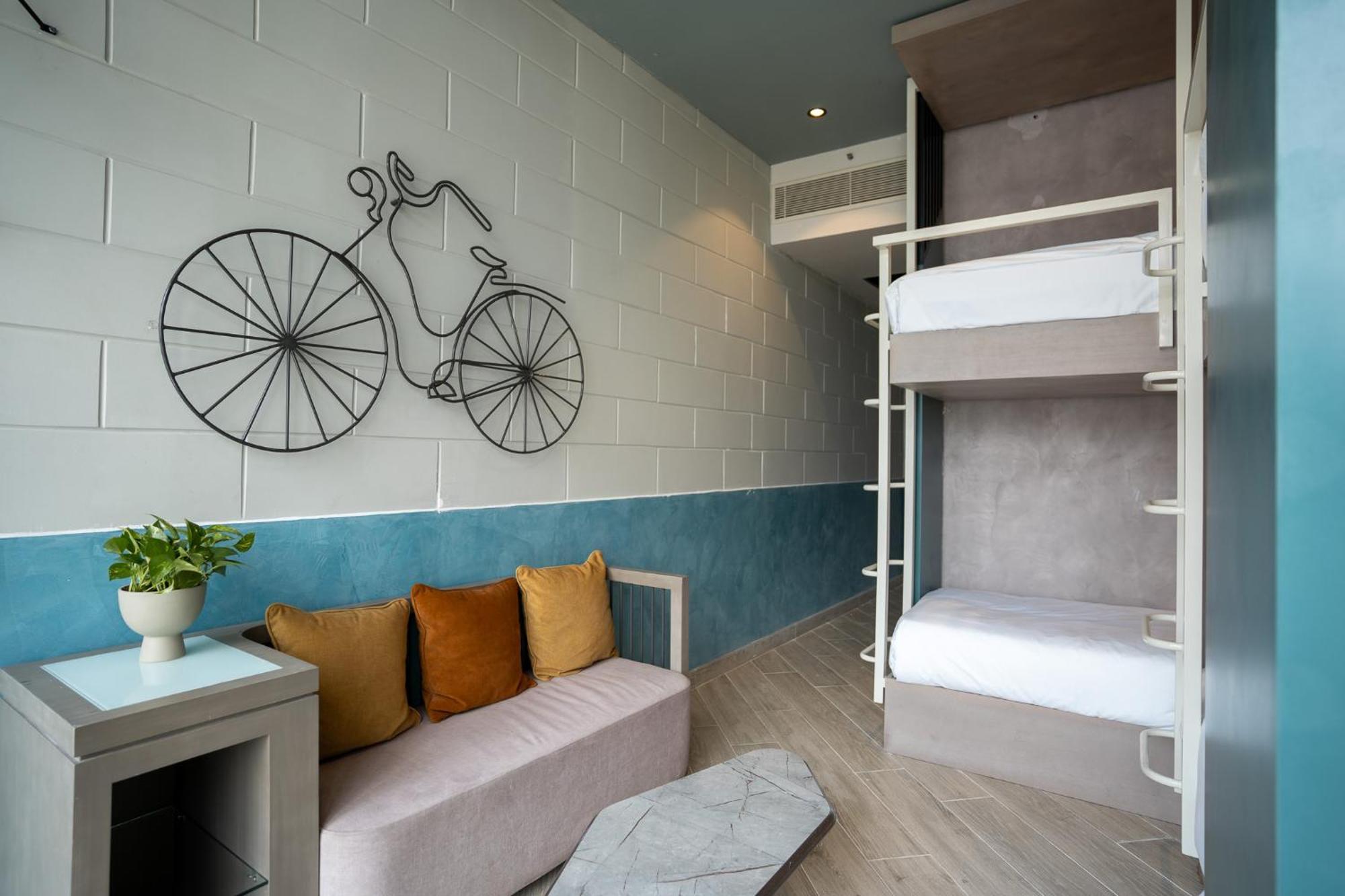 Sesaya Poshtel & Bistro 4* Colombo