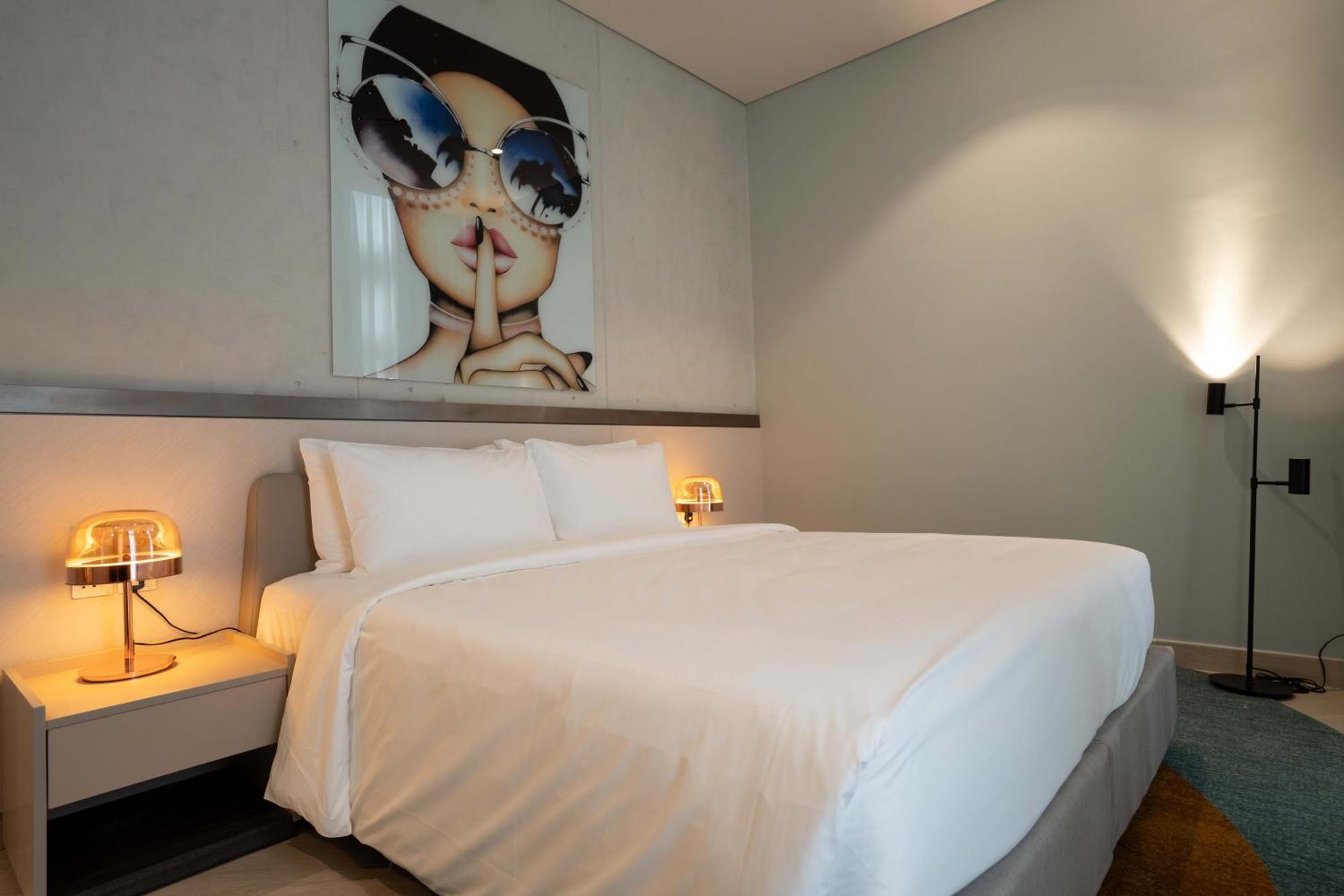 Sesaya Poshtel & Bistro Colombo