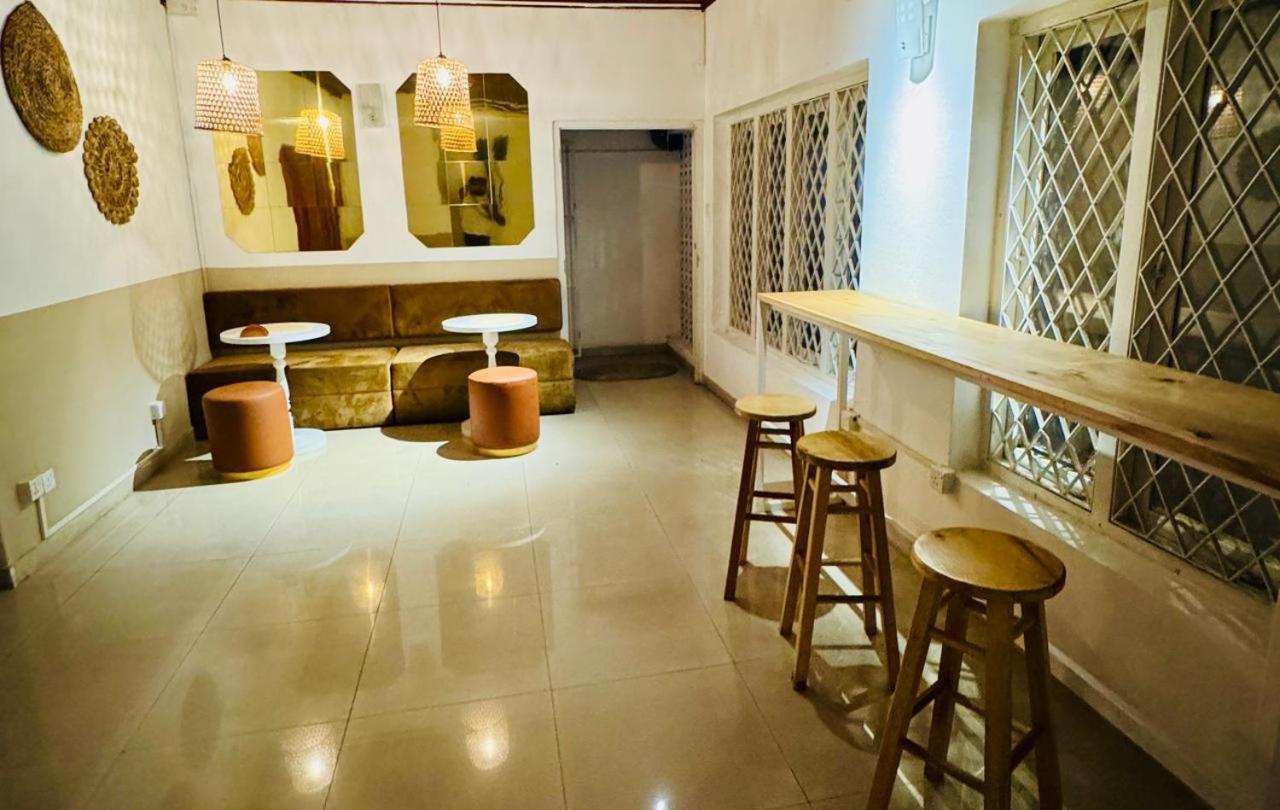 Ricardo Hostel Colombo