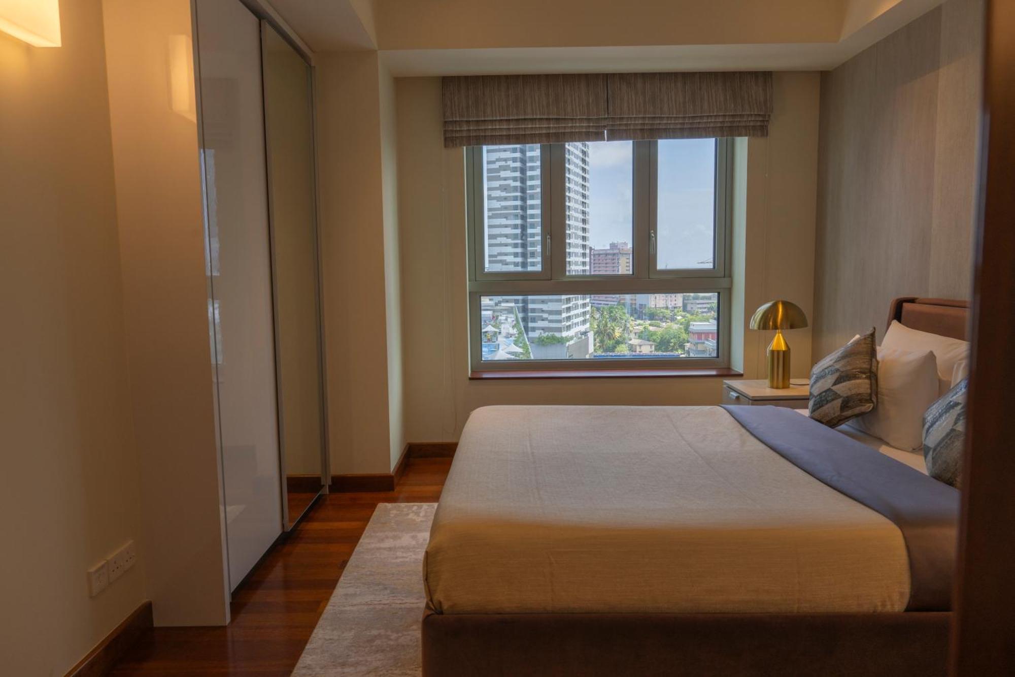 Sofia's Luxury Seaview Apartment Colombo
