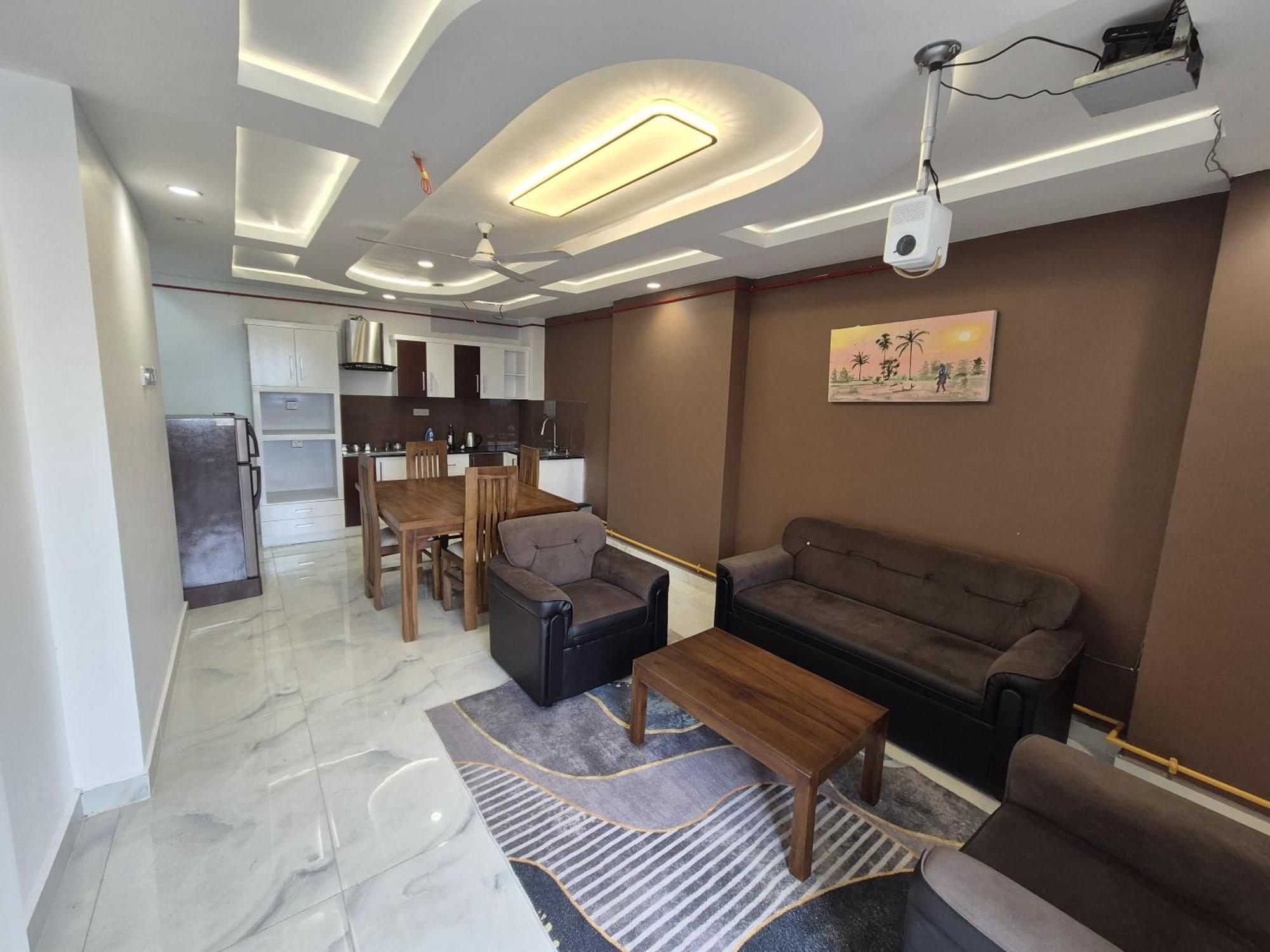 New York And Restaurant Pvt Ltd Apartment *