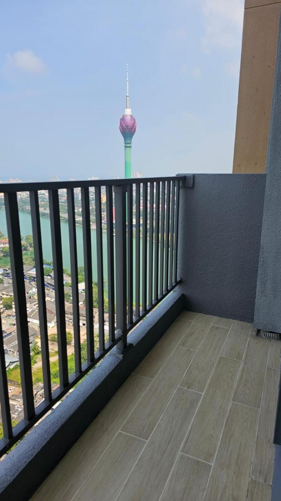 2 Bed Luxury At Tri- Zen 2 Apartment