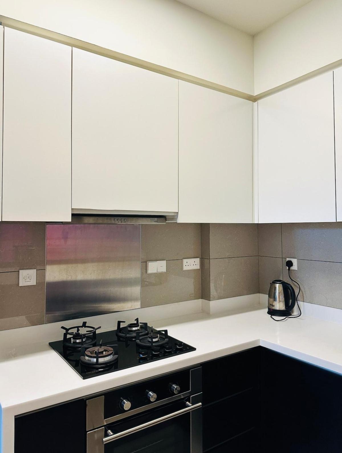 Cinnamon Life Apartment *