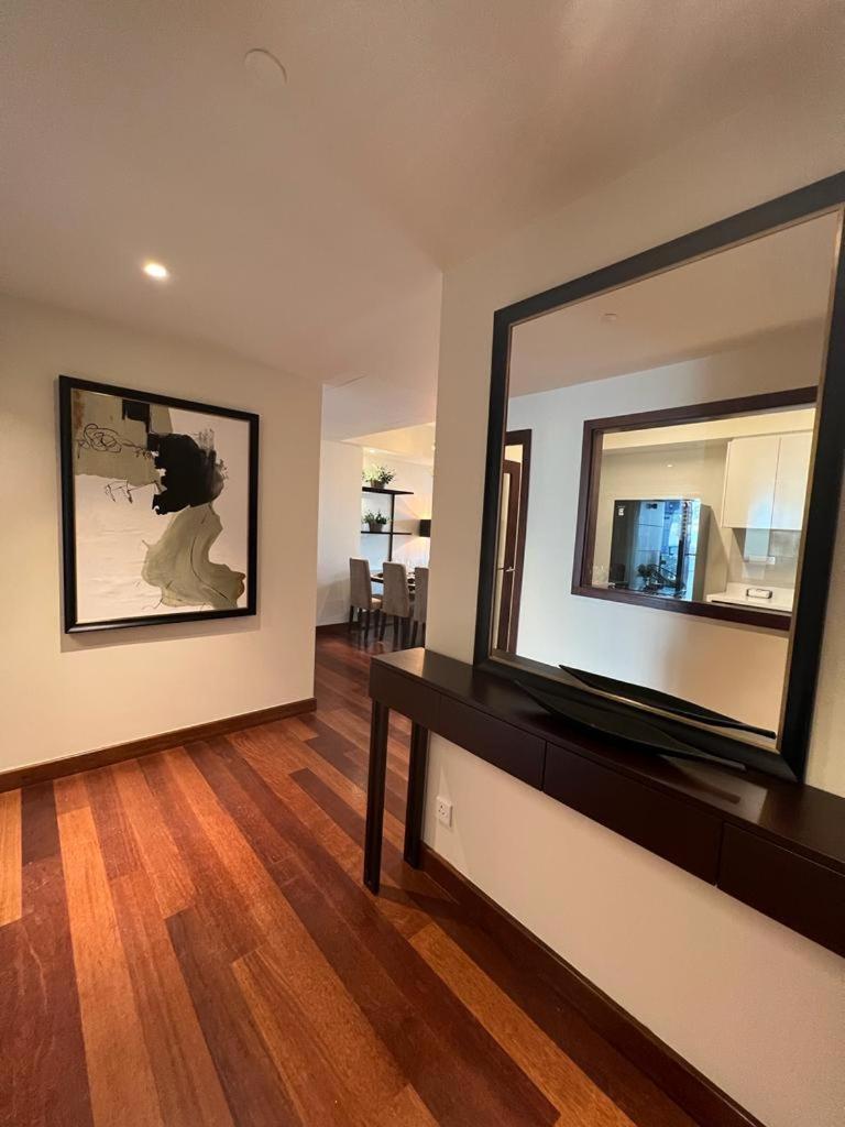 Luxury 2 Bedroom At Cinnamon Life Apartment