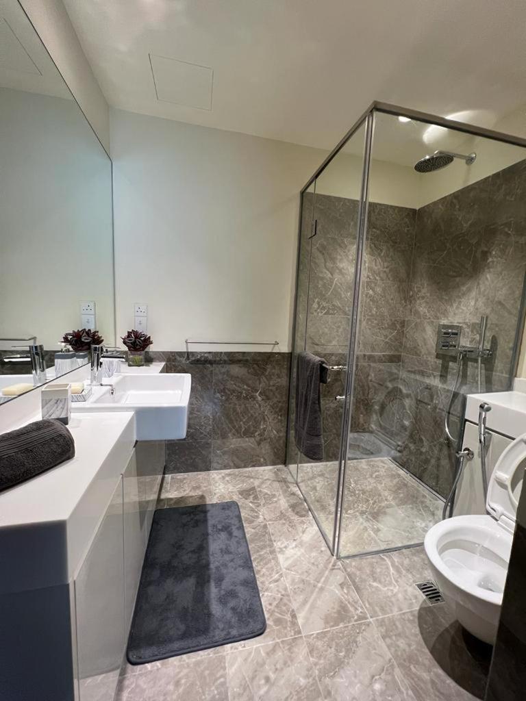 Luxury 2 Bedroom At Cinnamon Life Colombo