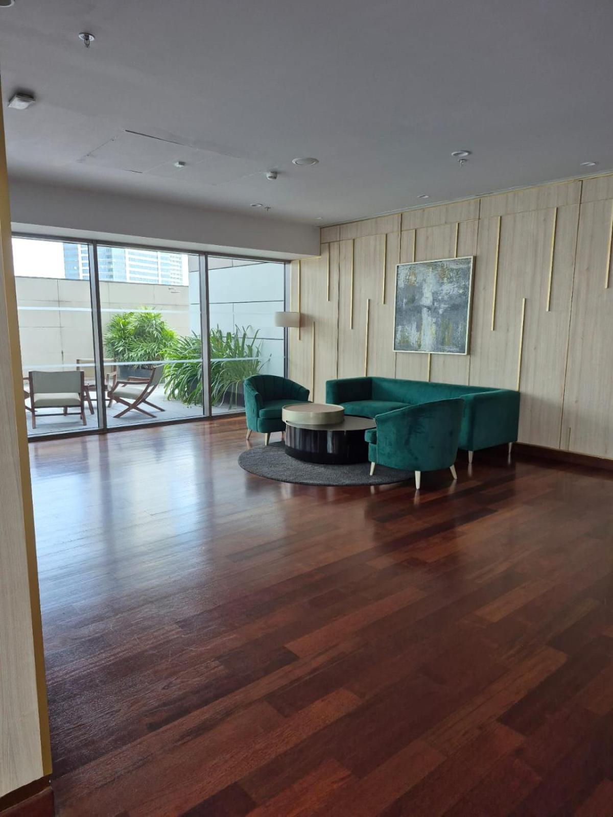 Cinnamon Life Apartment, 02