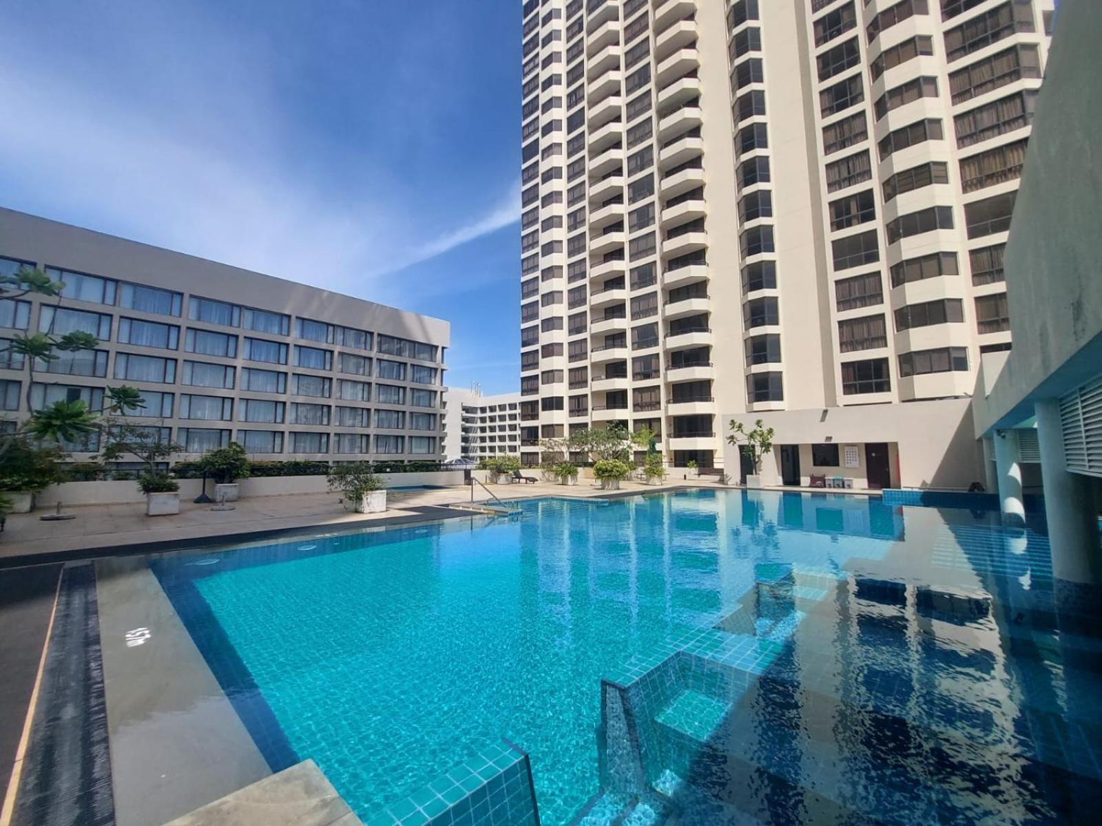 Ceylon Array - Crescat Residencies Apartment *