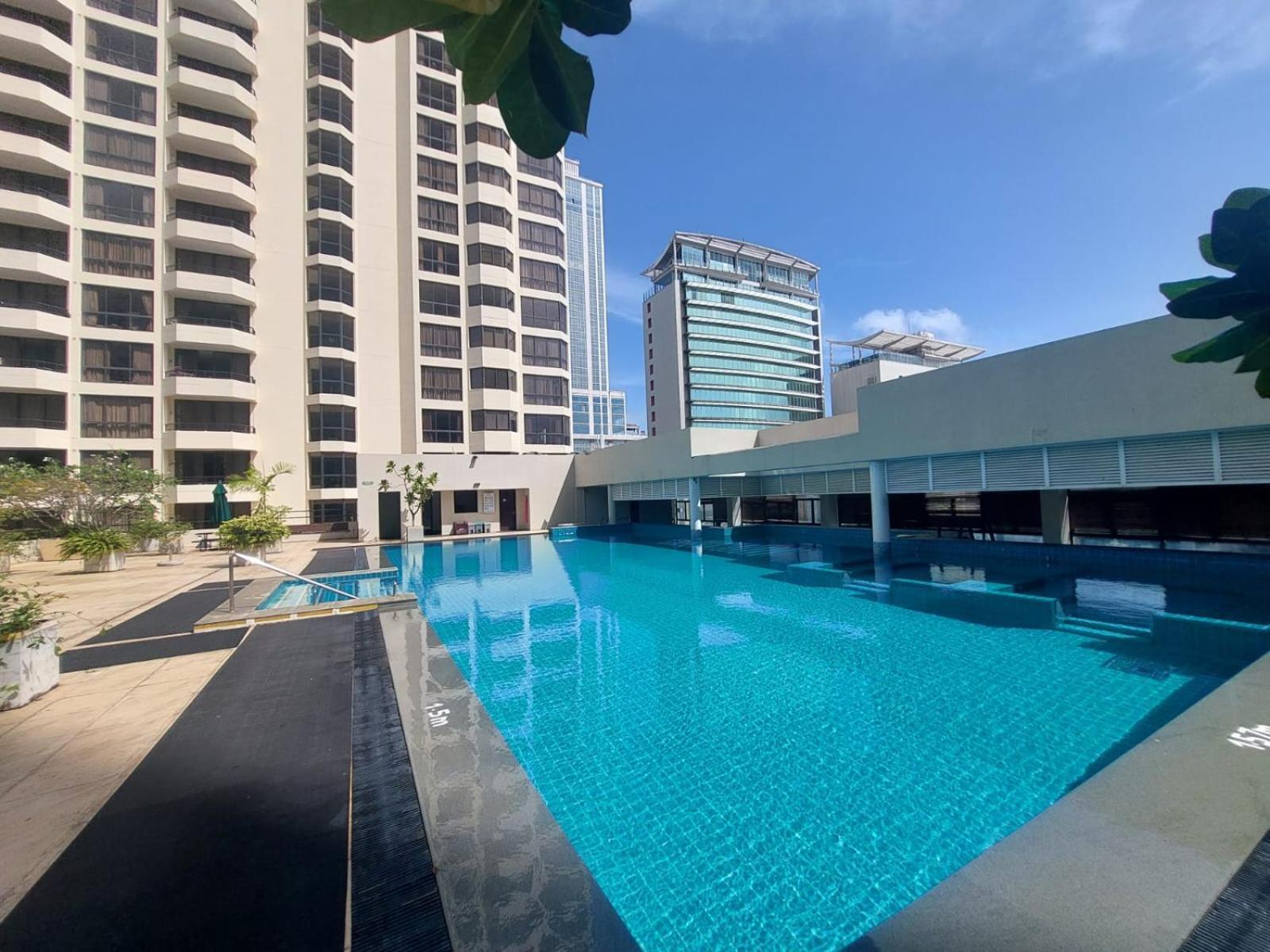Ceylon Array - Crescat Residencies Colombo