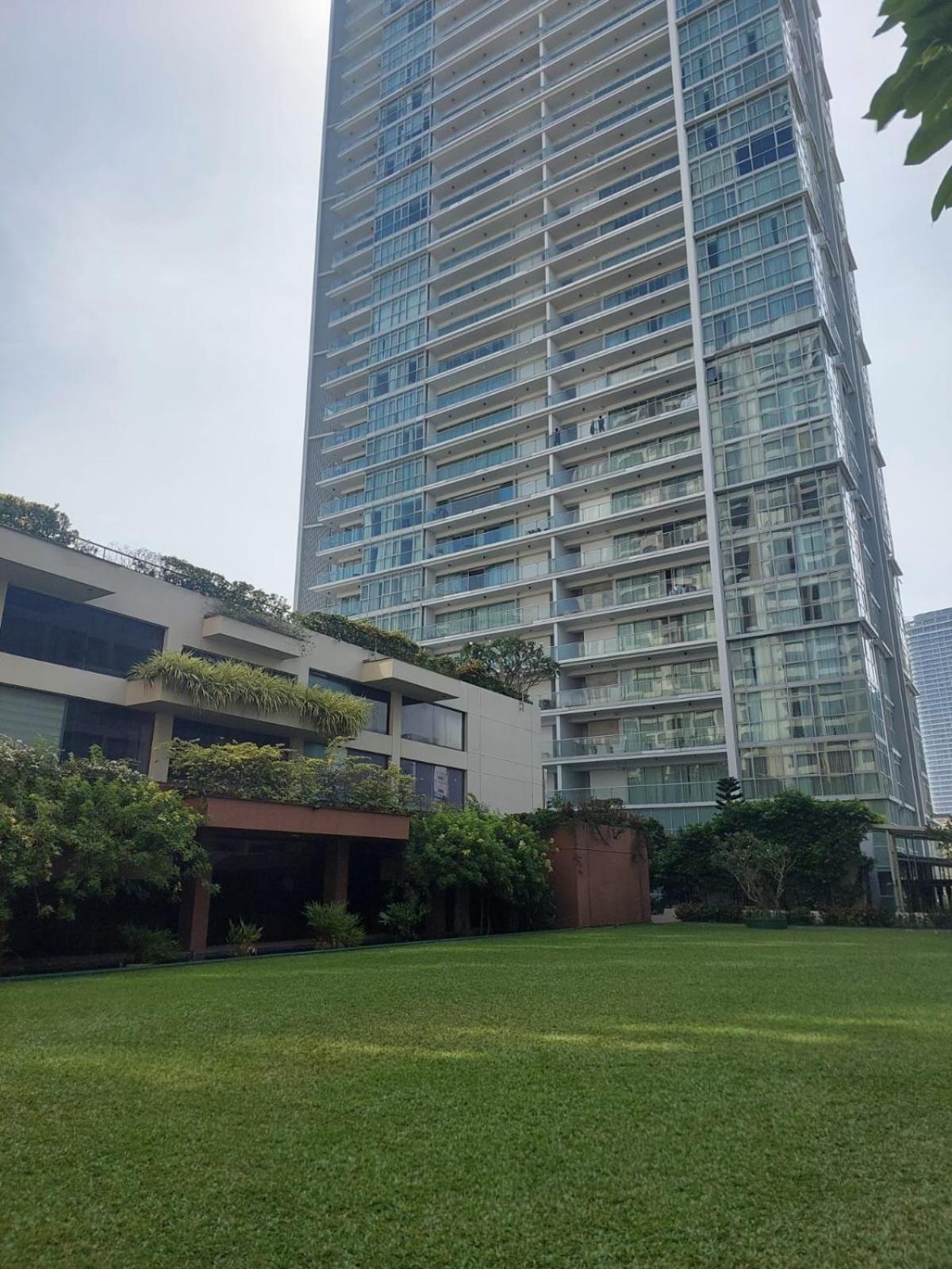 Apartment Ceylon Array - Crescat Residencies Colombo