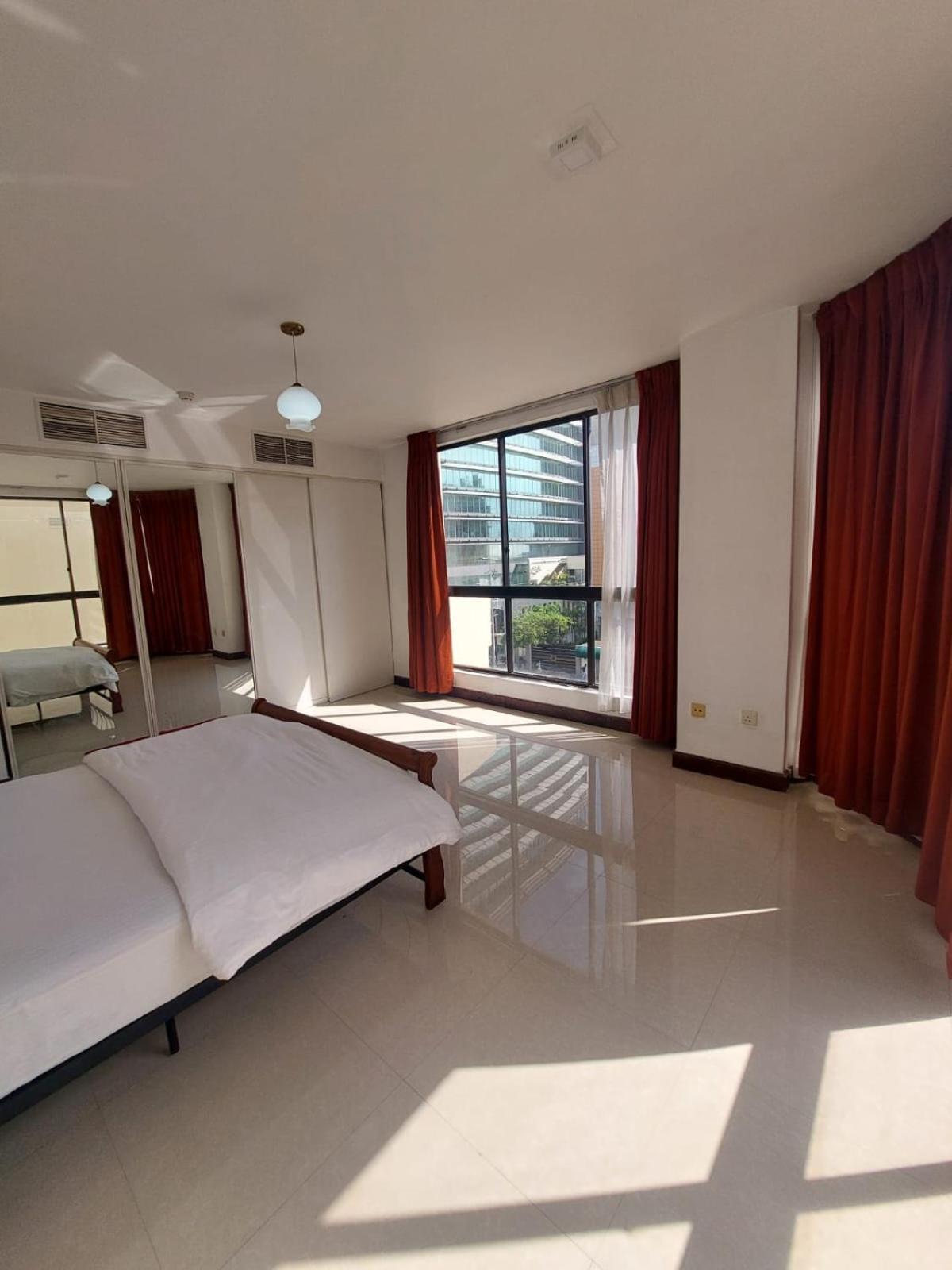 Ceylon Array - Crescat Residencies Apartment *