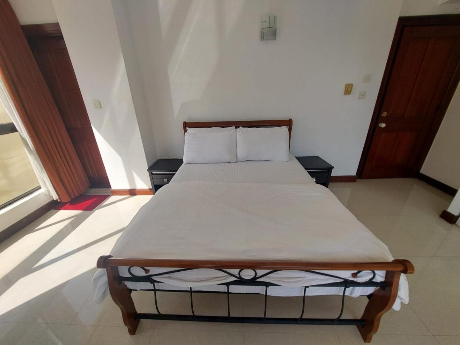 Apartment Ceylon Apartments - Crescat Residencies *