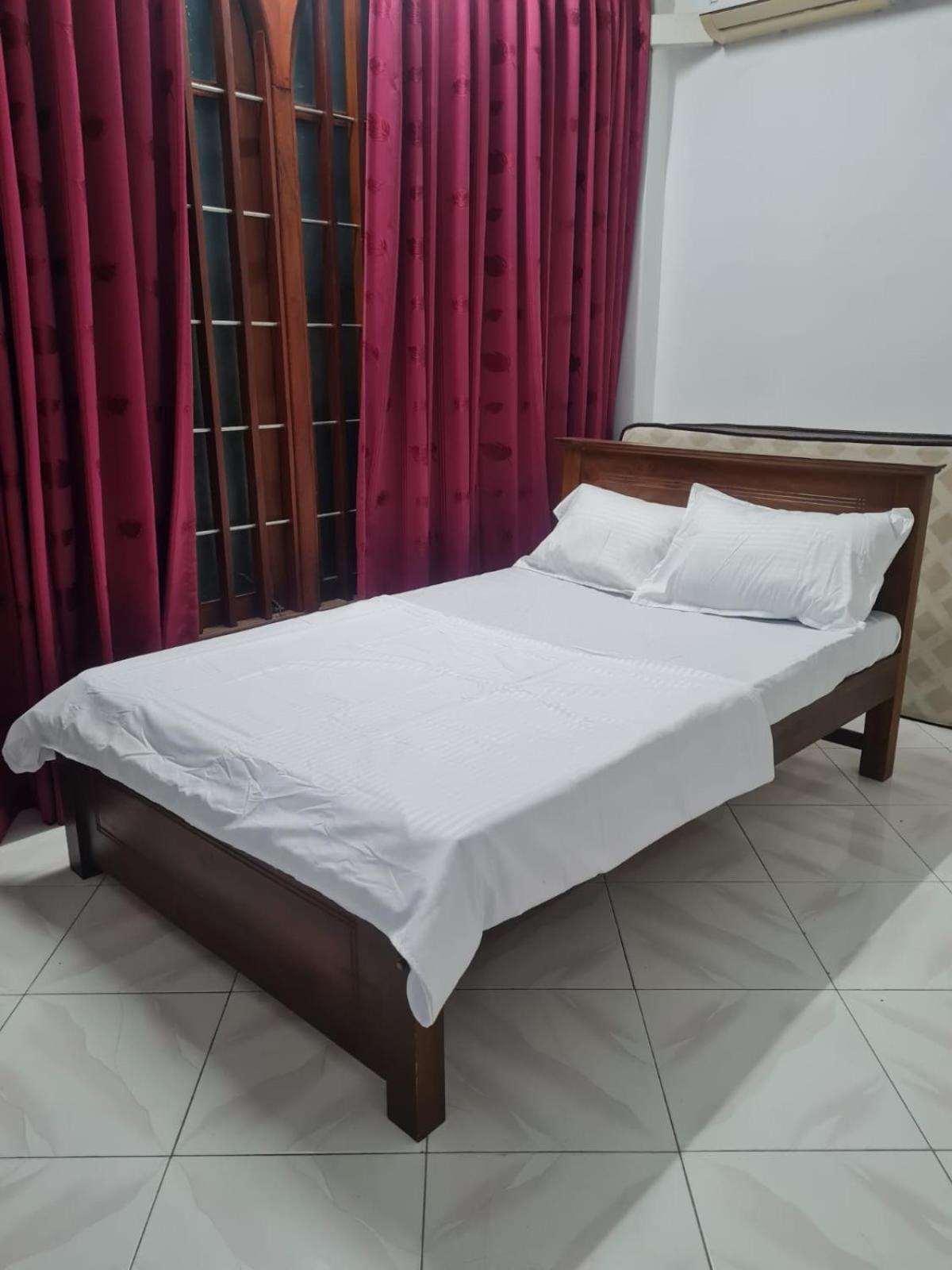 Bambalapitiya Apartment