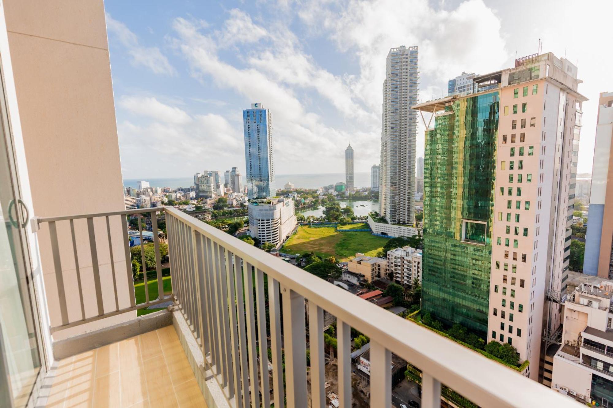 Royale Trizen By Pinnacle Colombo