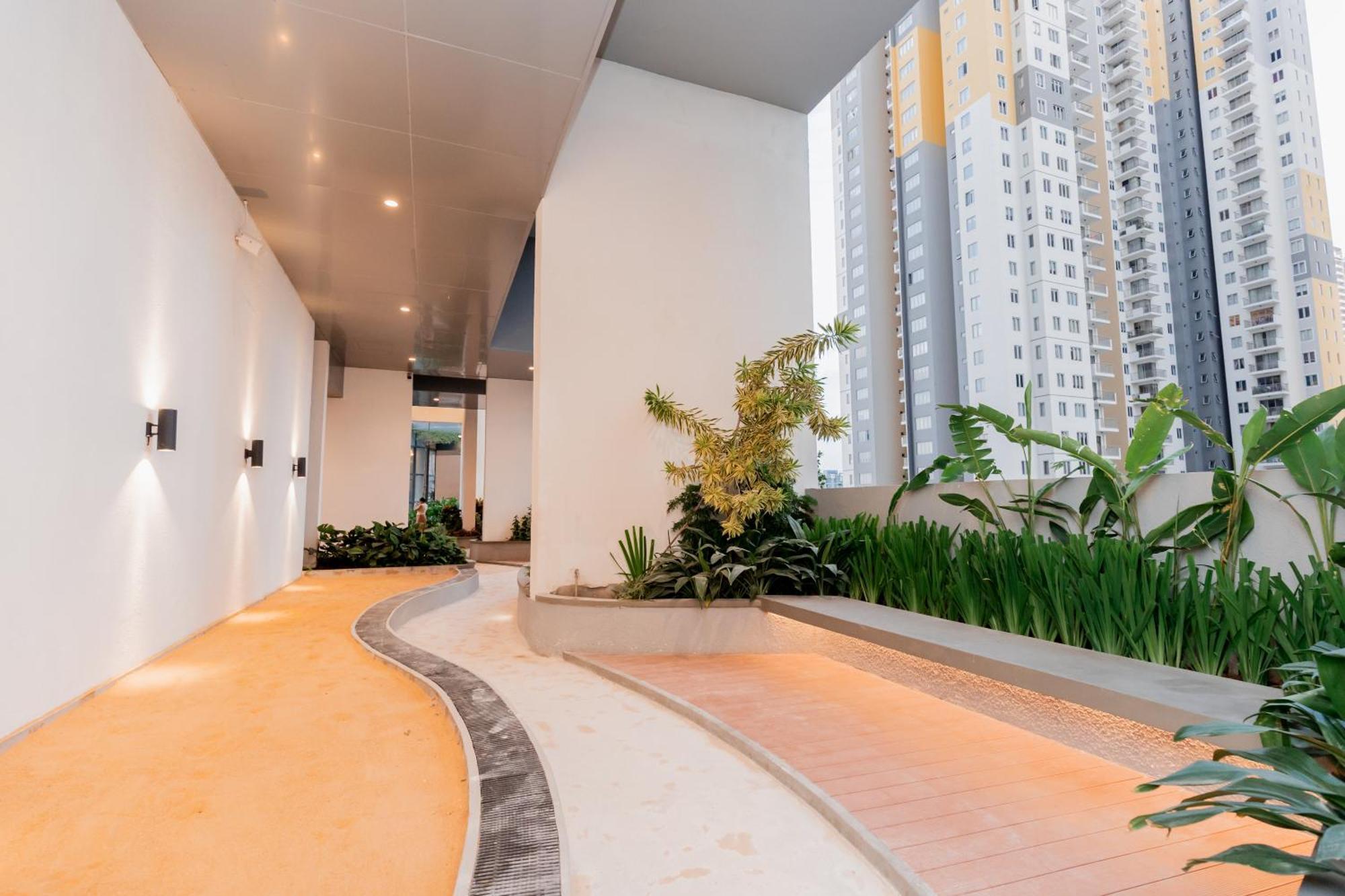 Apartment Royale Trizen By Pinnacle