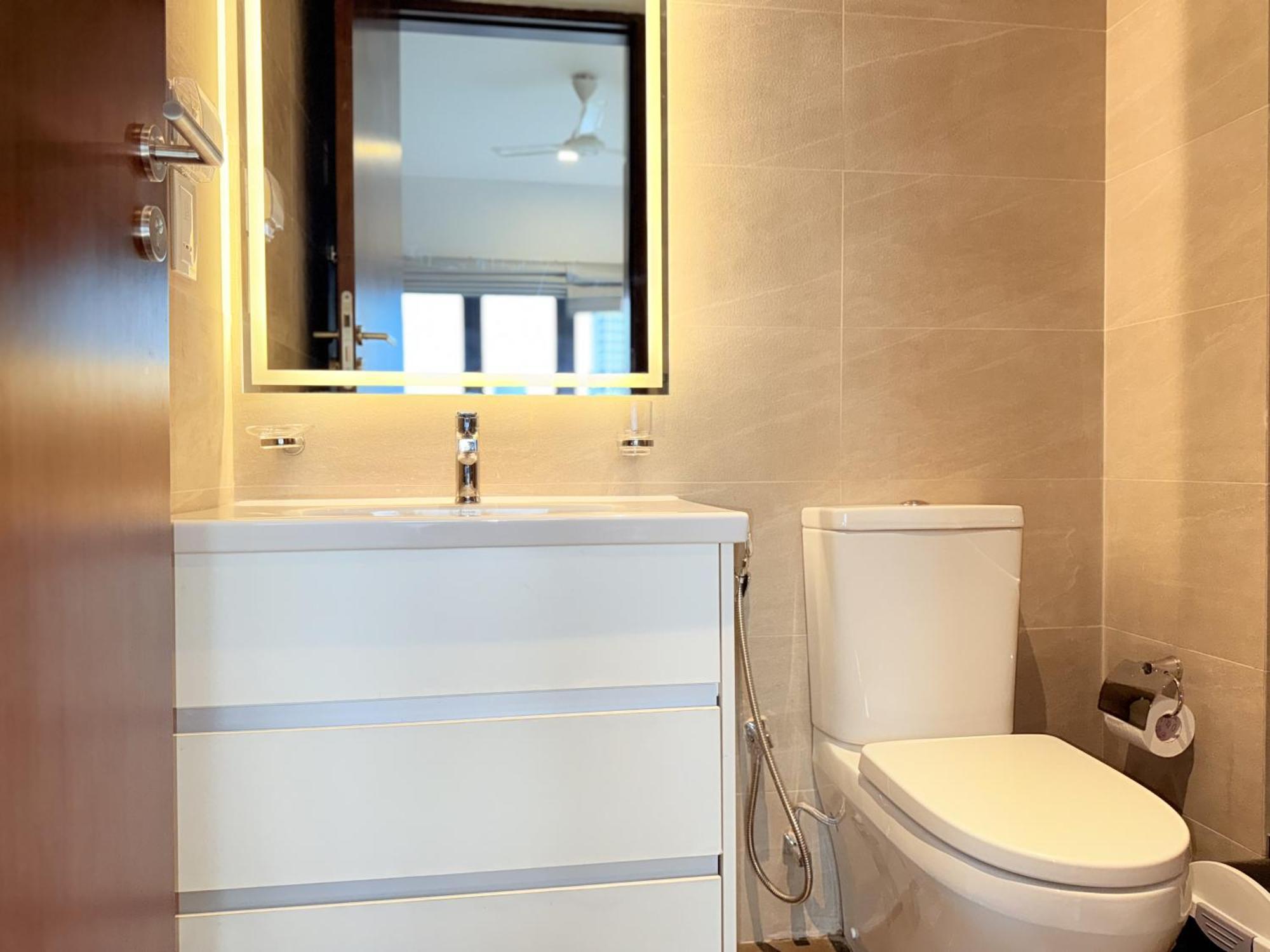 Chevalra Luxury Tri-zen In - Galle-face & Lotus Tower View Apartment Colombo