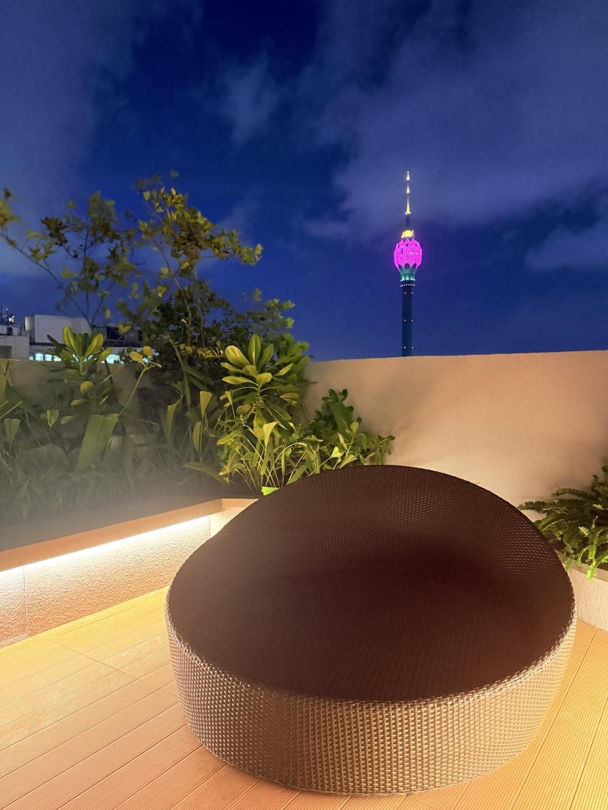 Apartment Chevalra Luxury Tri-zen In - Galle-face & Lotus Tower View *