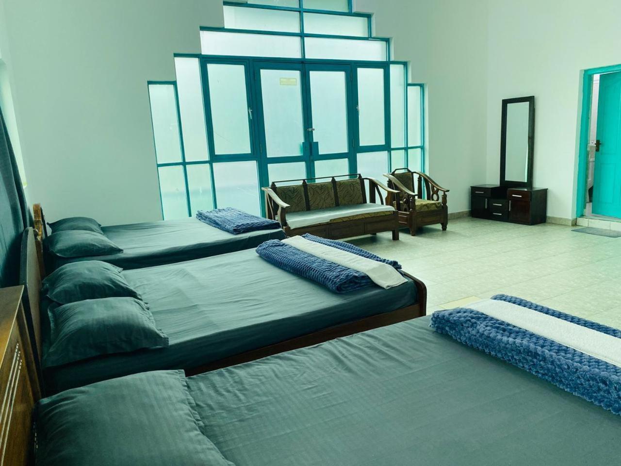 Colombo Hotel *