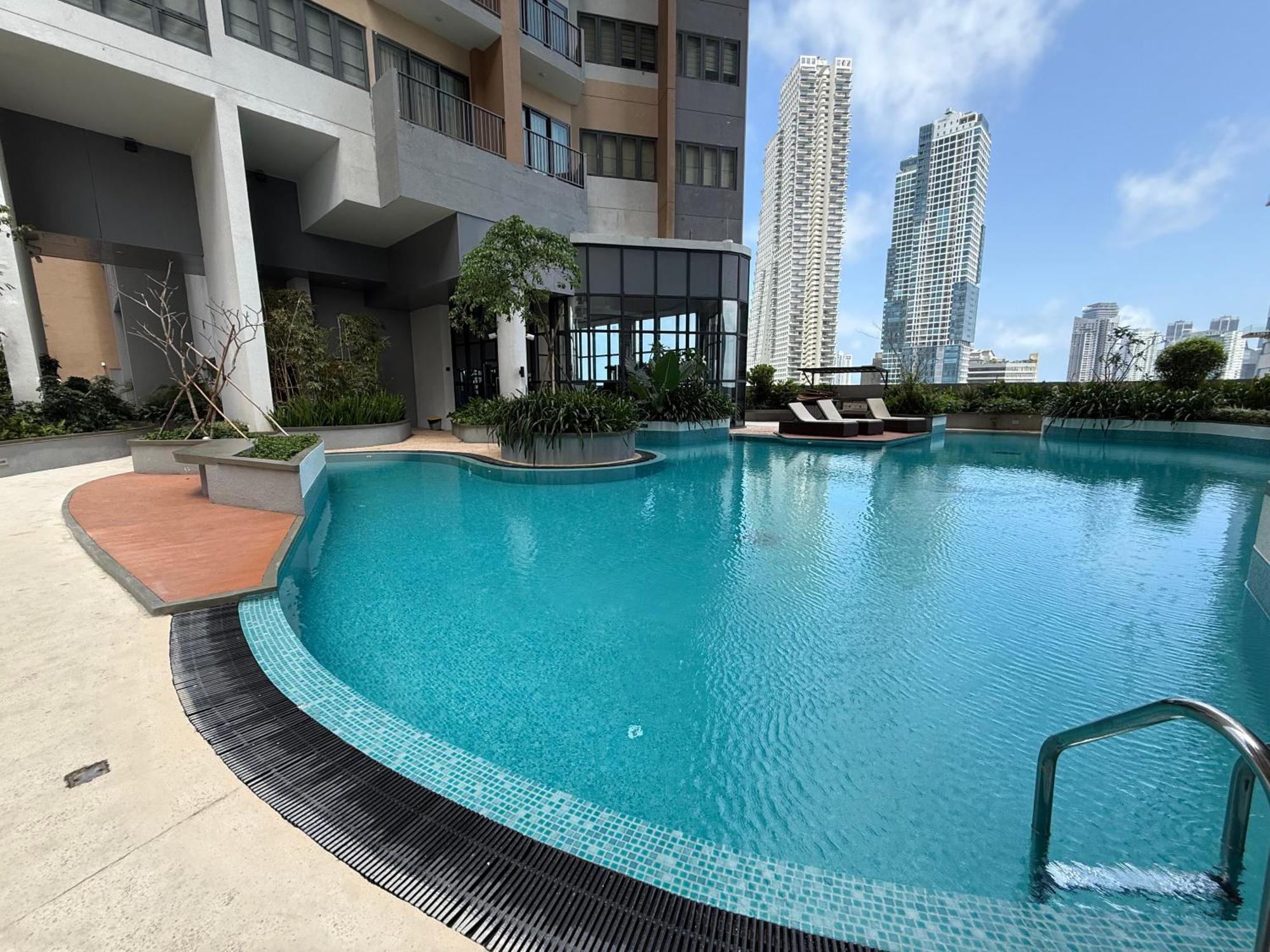 Luxury 2 Bed 2 Bath By Resident * Colombo