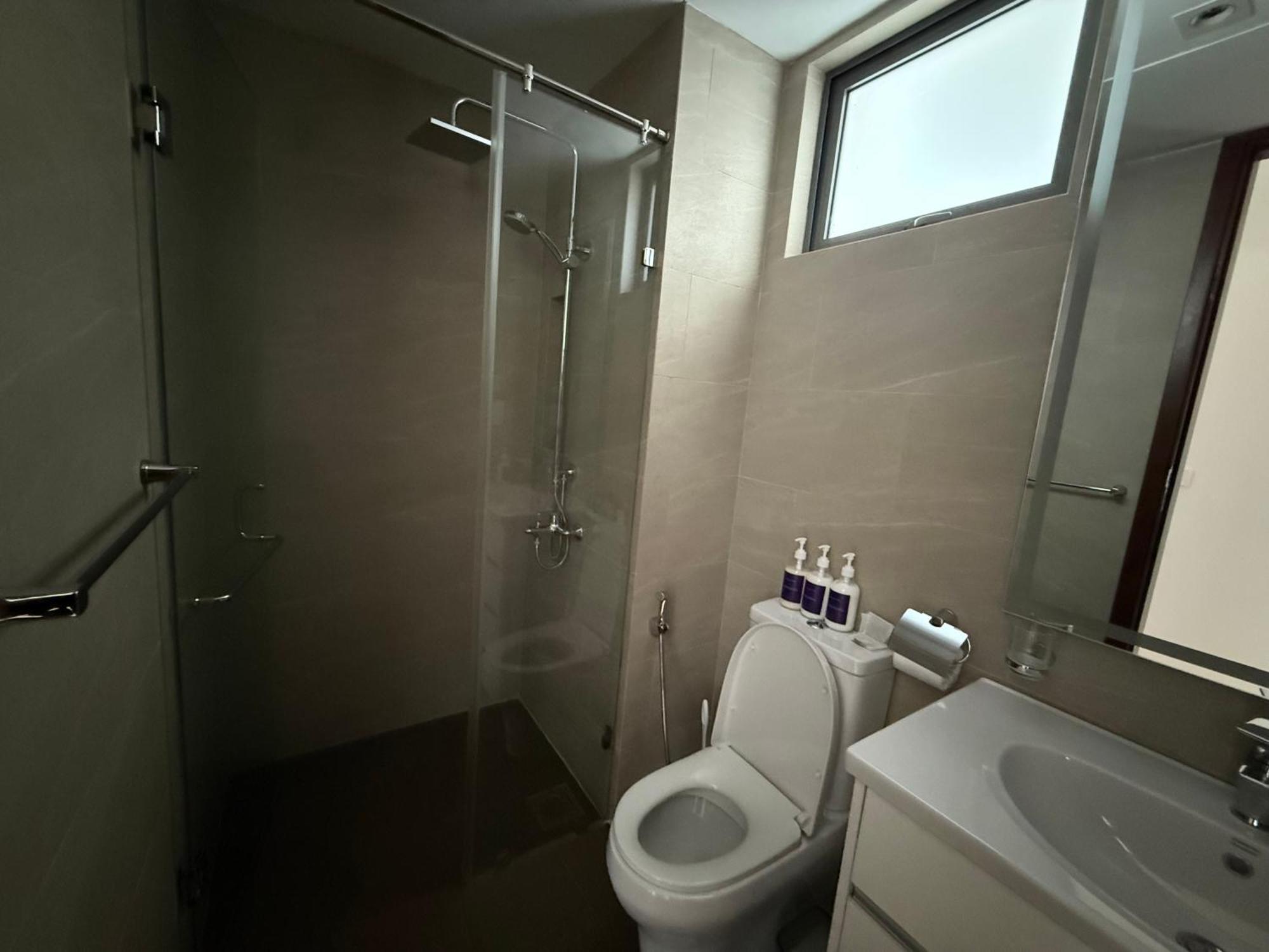 Luxury 2 Bed 2 Bath By Resident Apartment