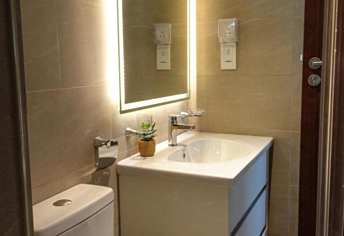 Trizen Luxury 2-bedroom Apartamento *