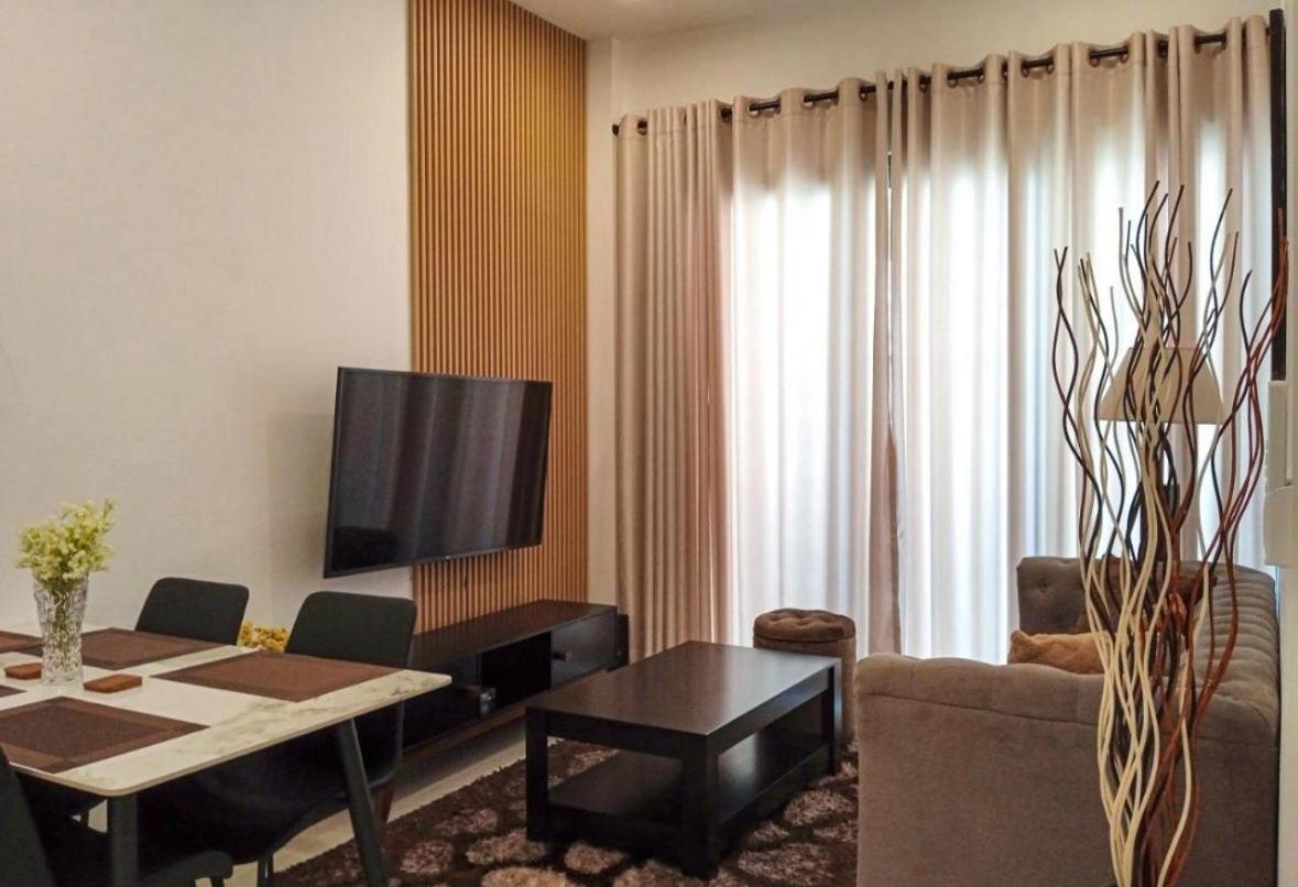 Trizen Luxury 2-bedroom Colombo