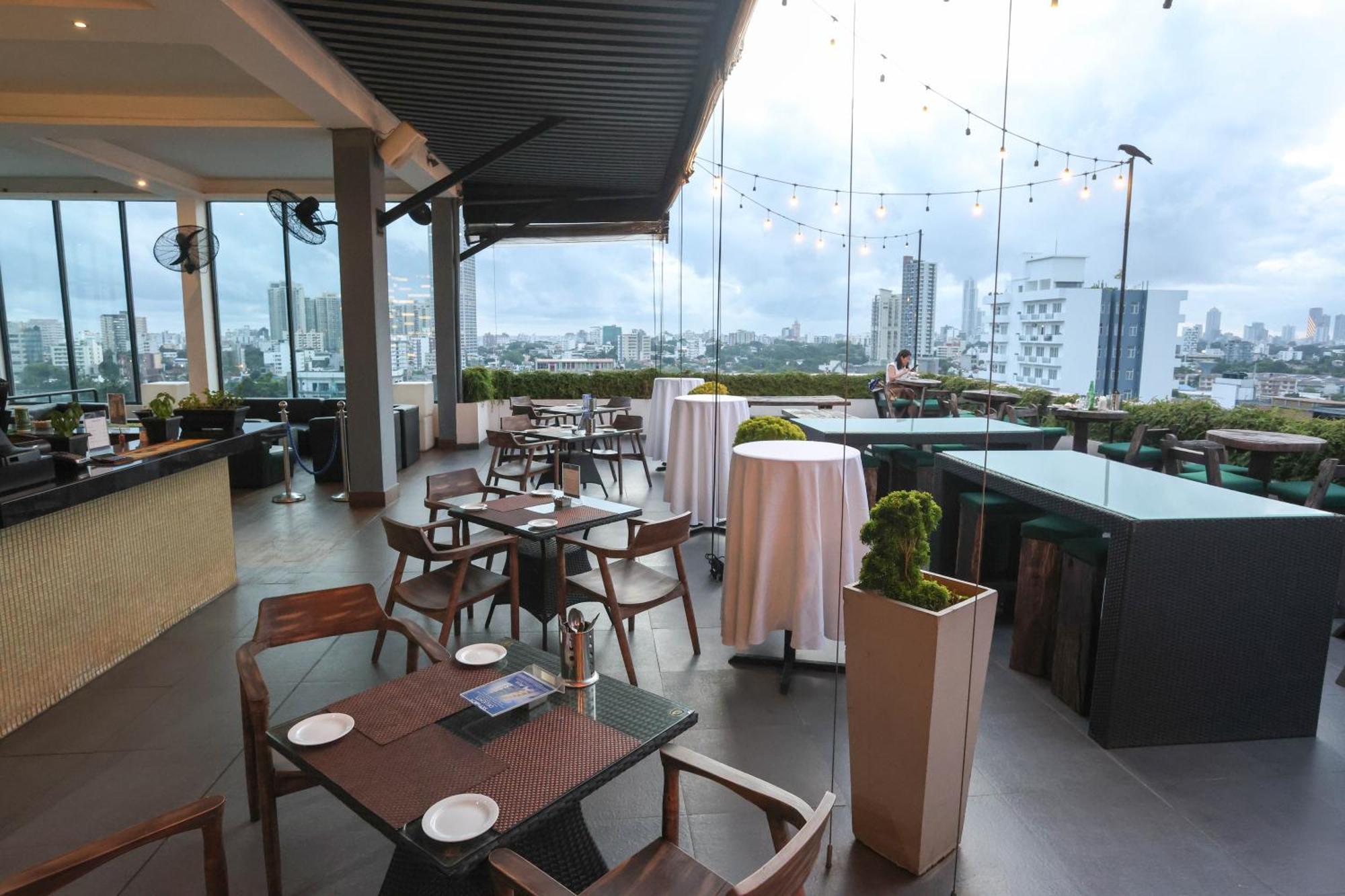 Western Elyon Hotel Colombo