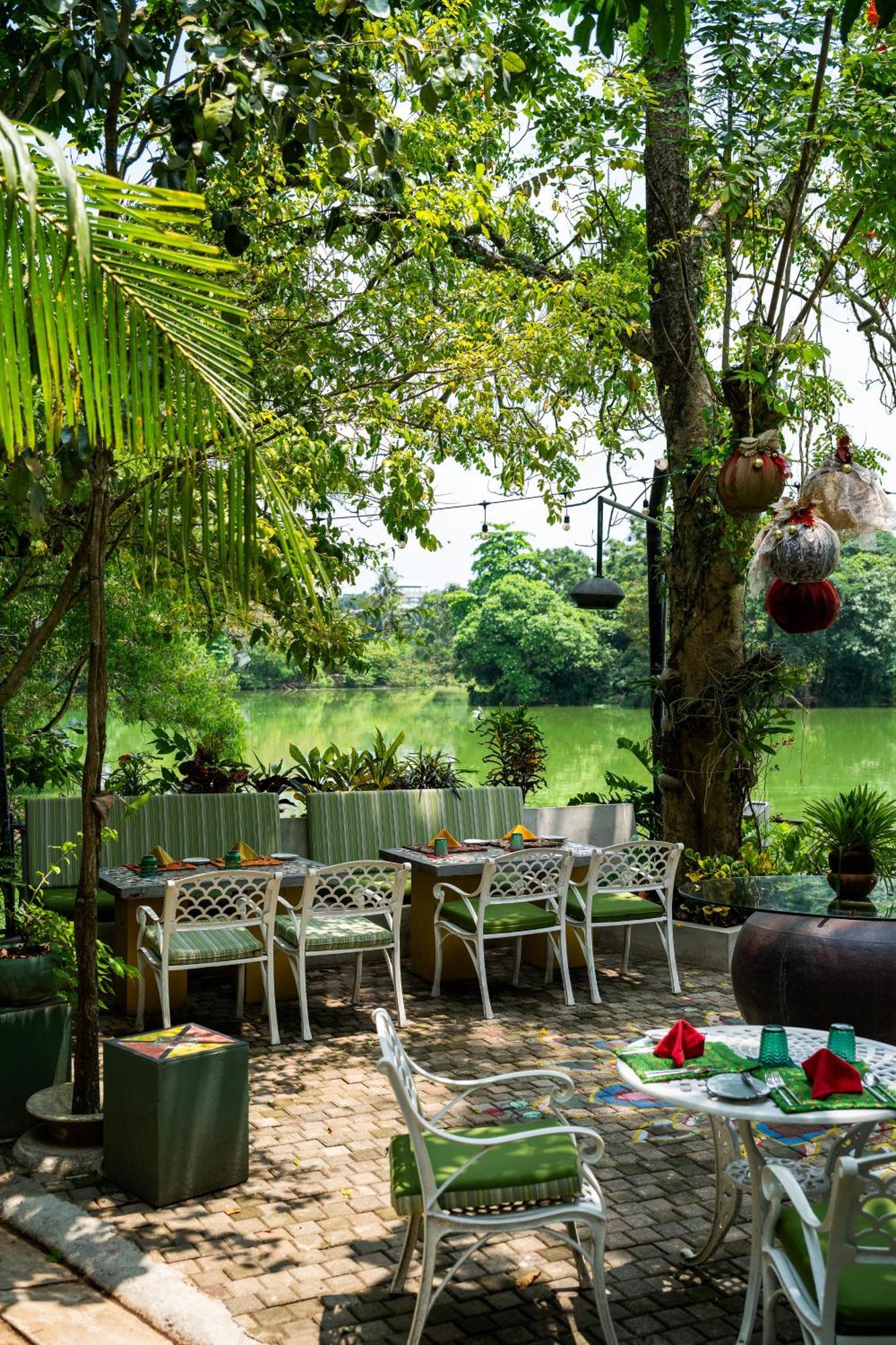 Aathma House Guest house