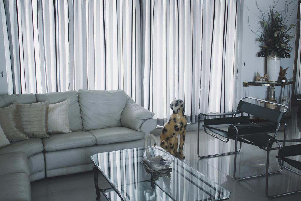 Whitehouse Residencies Bed & Breakfast 3*