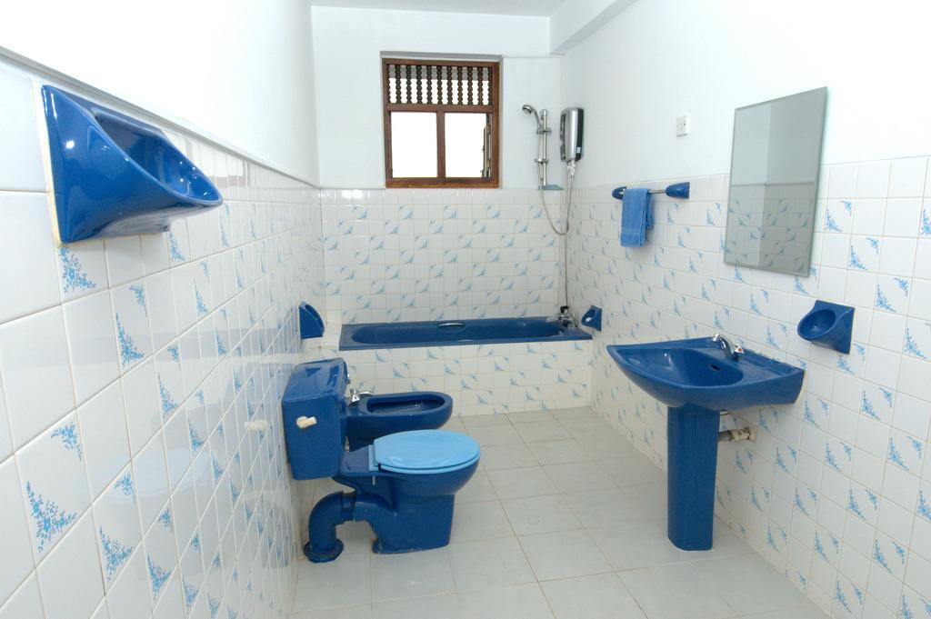 Hostel Lanka *