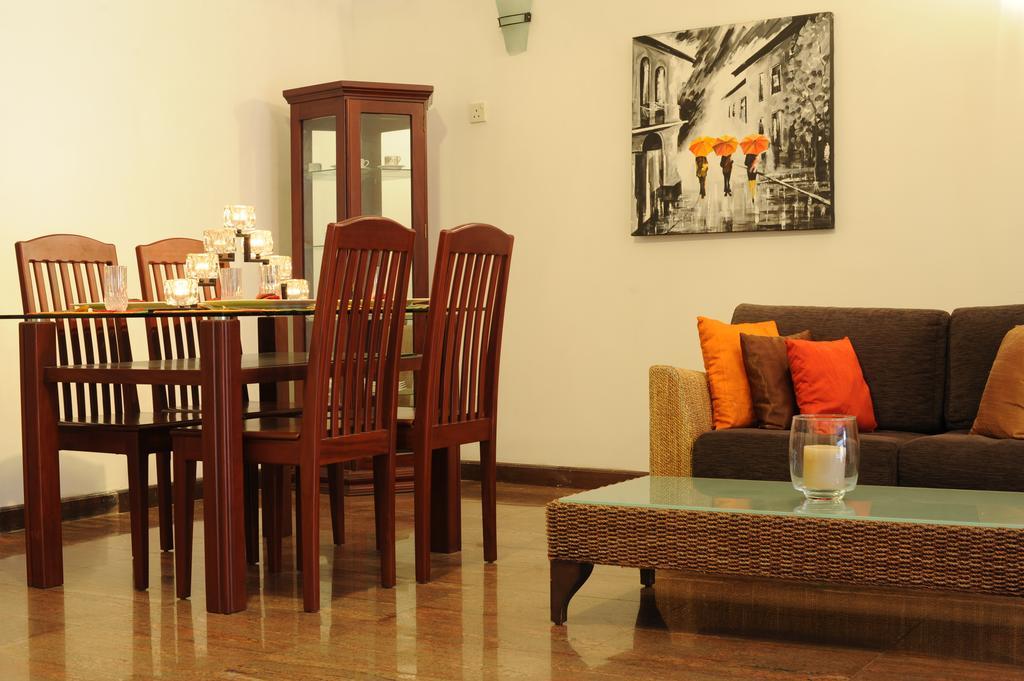 Cheriton Longdon Place 3* Colombo