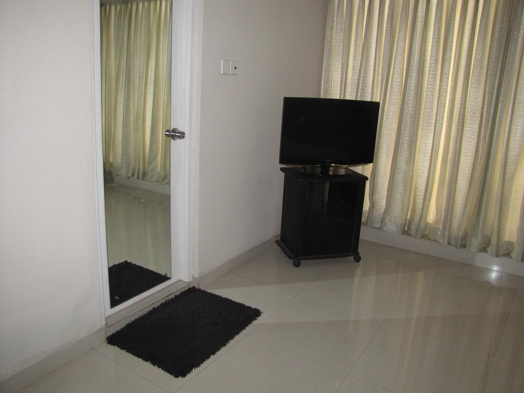 Whitehouse Residencies Colombo