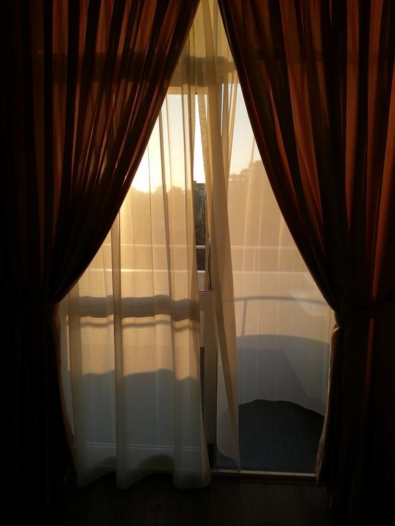 Apartamento Square Residencies *