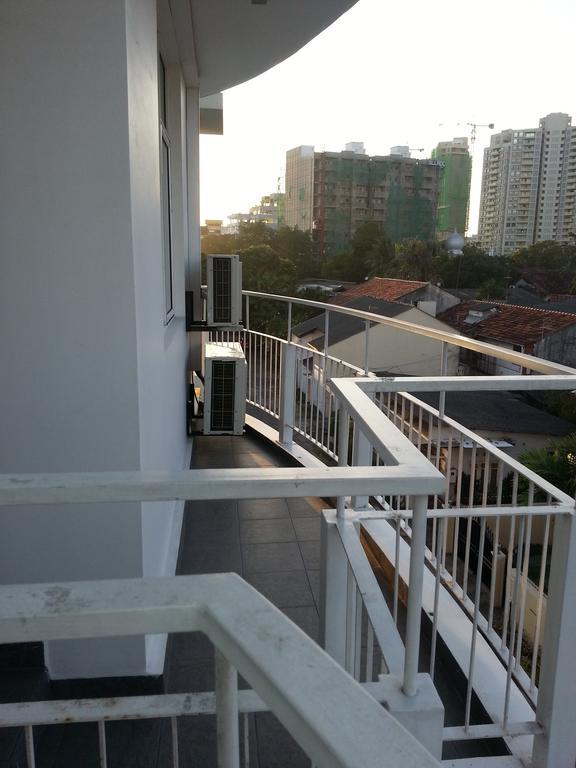 Apartment Square Residencies