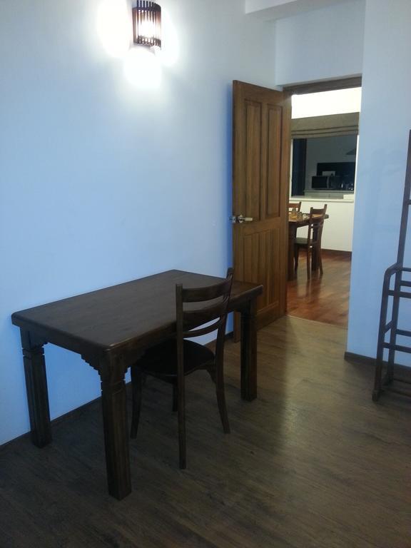 Apartment Square Residencies *