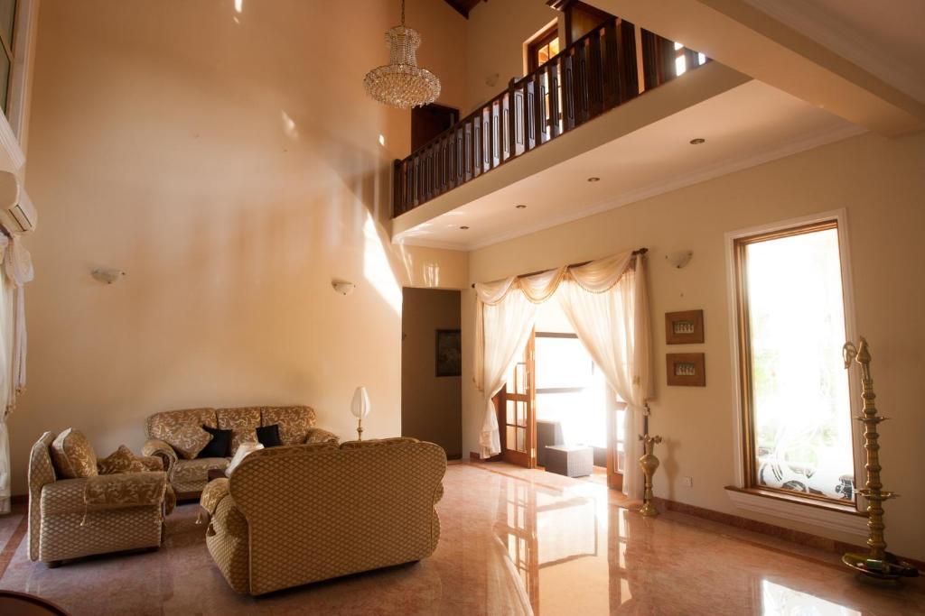 Alankara Villa