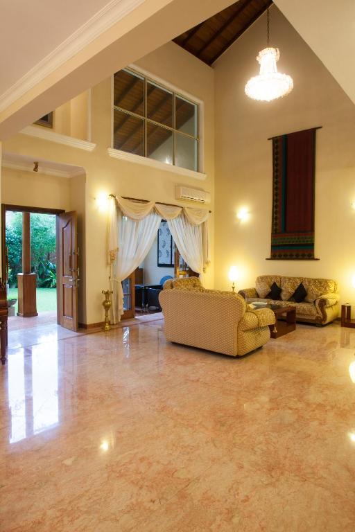 Alankara Villa *