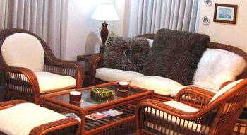 Whitehouse Residencies 3* Colombo