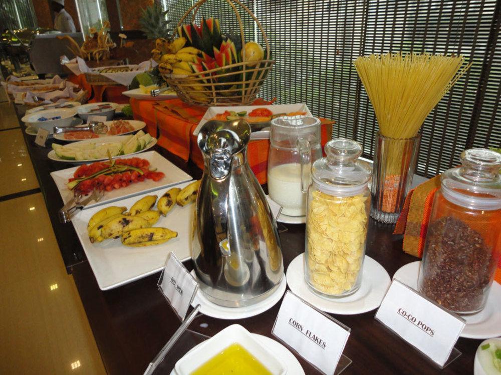 Pearl Grand Hotel 4*