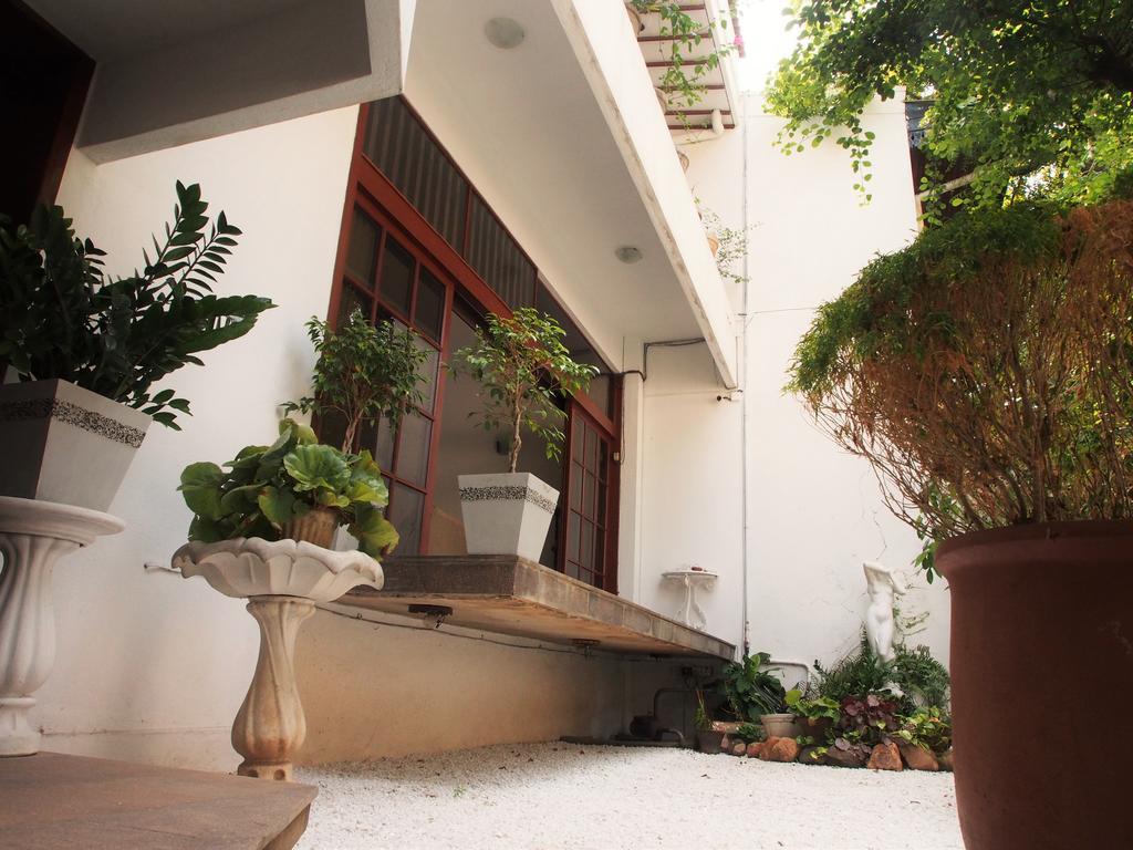 Casa de hóspedes Cool Colombo7 *