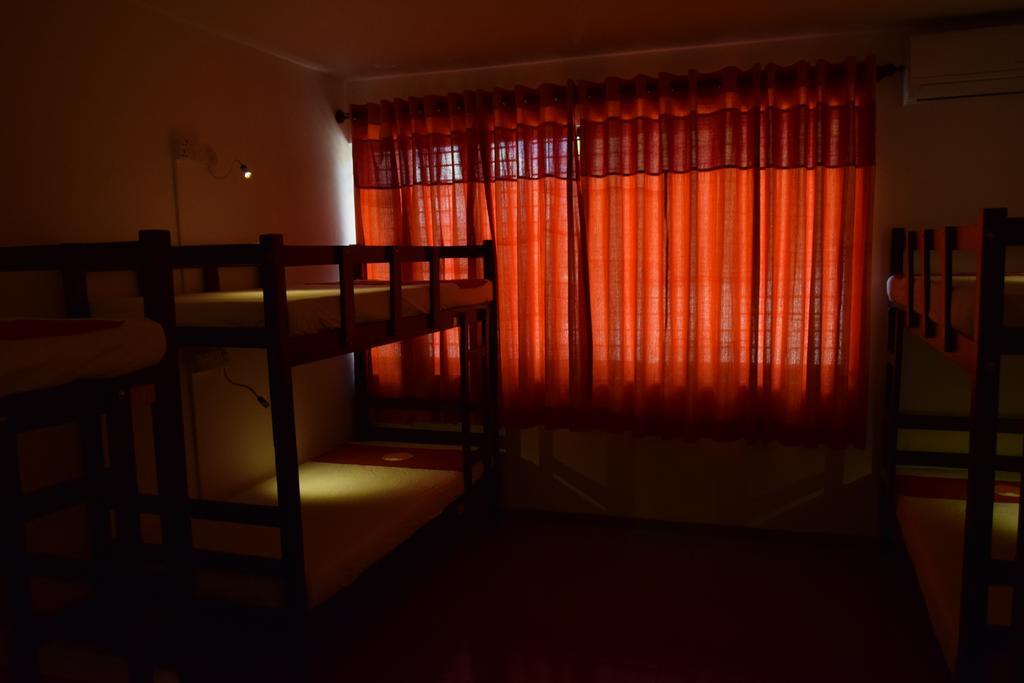 Thambili Island @ Stubbs Guest house Colombo