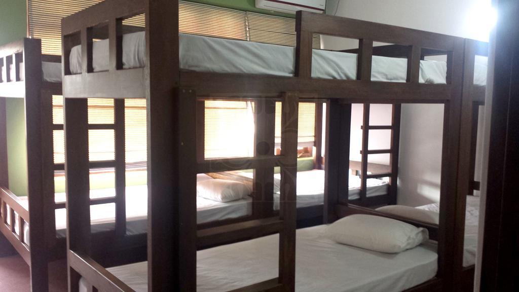 Backpackers Paradise Albergue Colombo