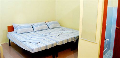 Hostel City Motel