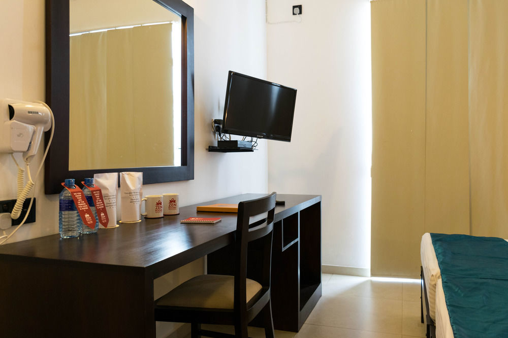 Zen Wellawatte Junction Hotel 2*